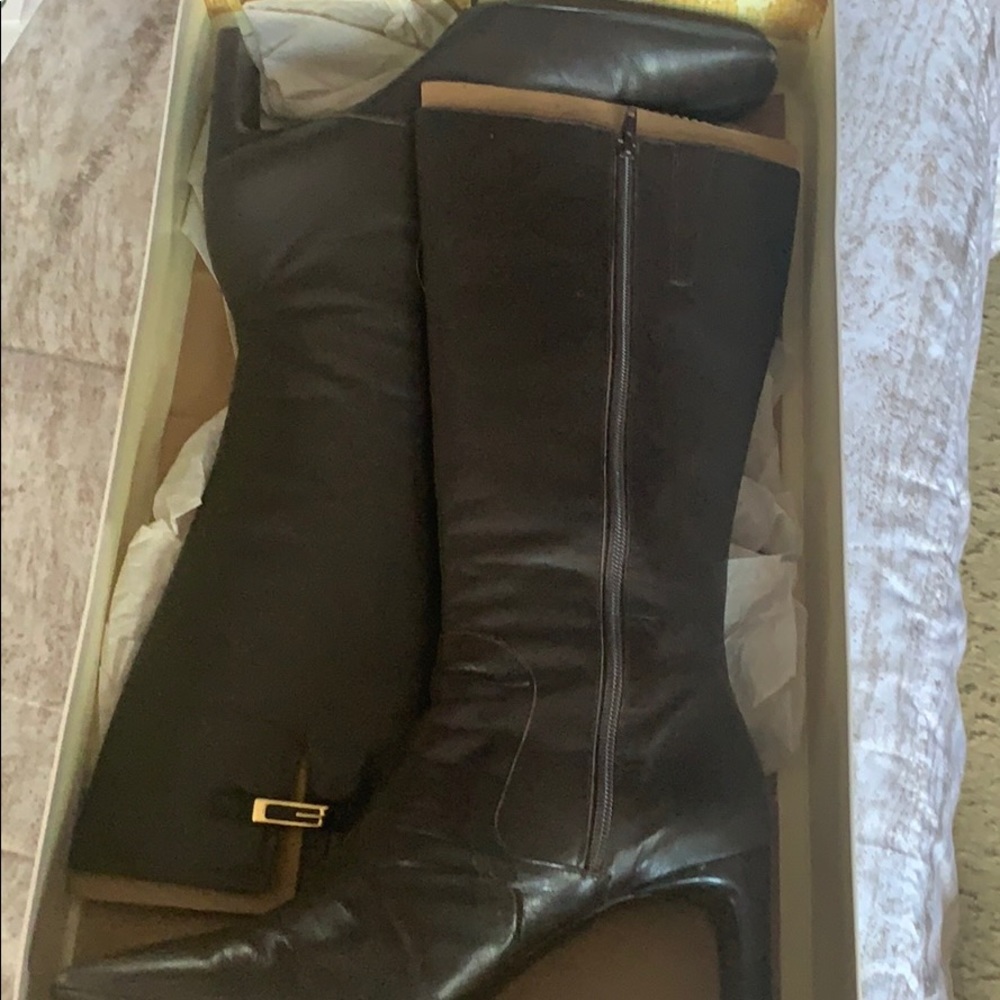 Women’s boots